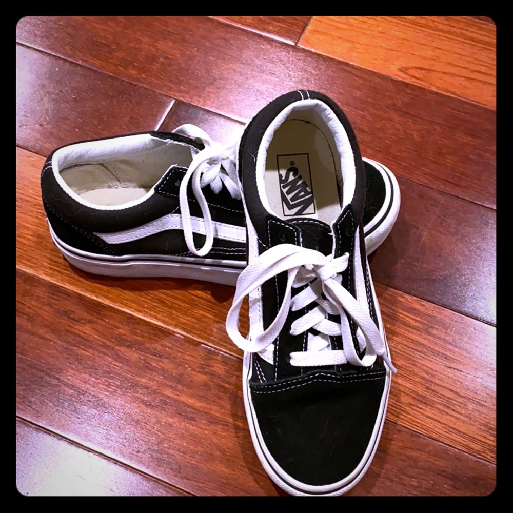 Vans litter girl